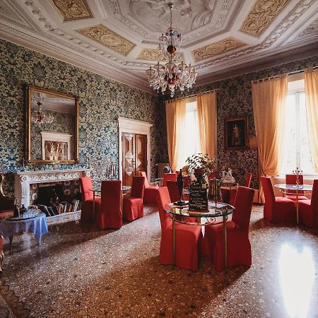 Salotto Delle Arti Ξενοδοχείο Μόντενα Εξωτερικό φωτογραφία
